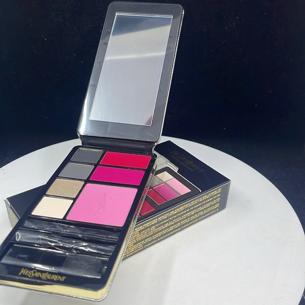 YSL Very YSL Silver Edition Make up Pallet Travel